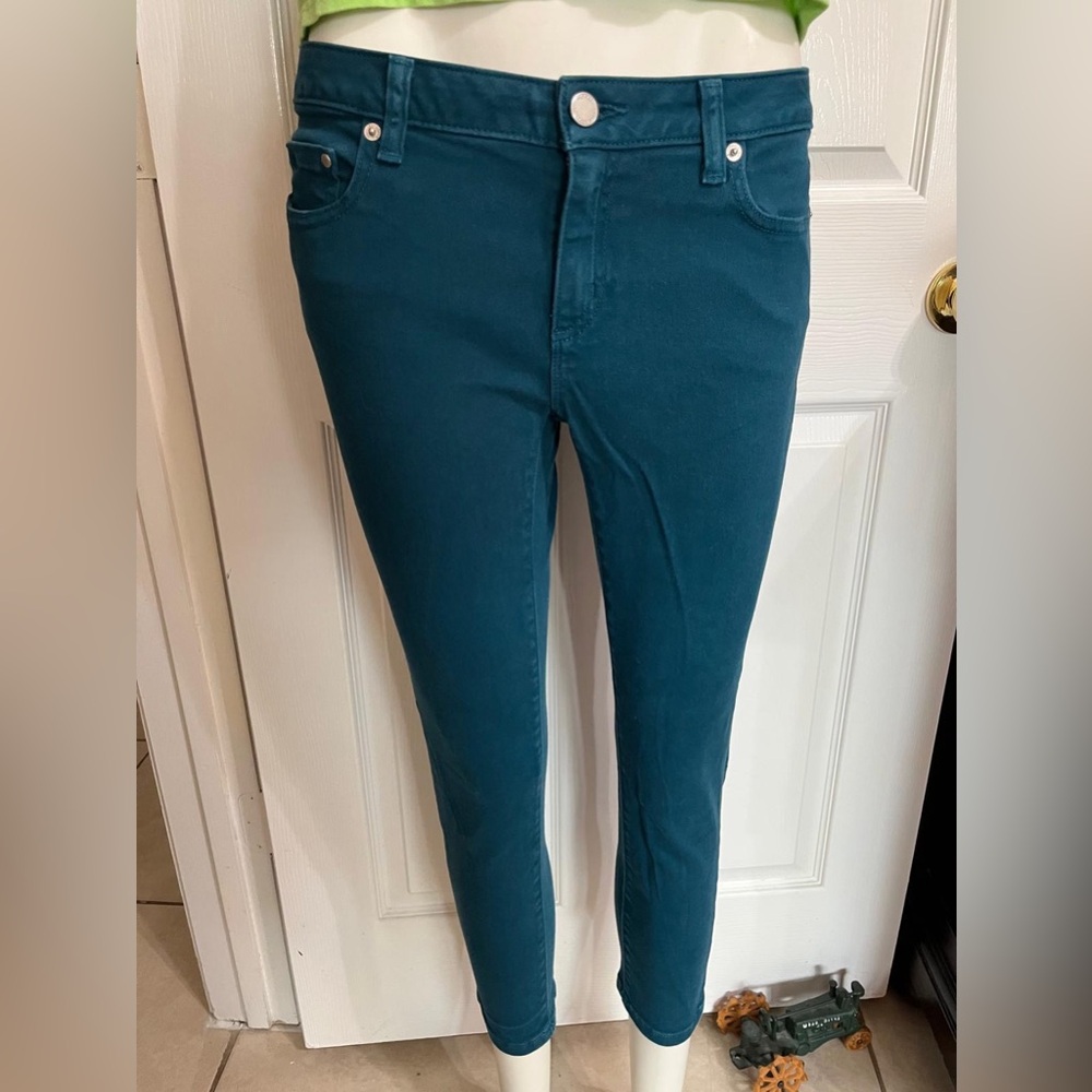 (15) Michael Kors Teal Ankle Cropped Jeans